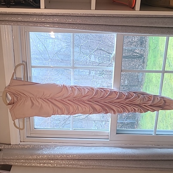 Pink mock neck ruched midi dress - Picture 3 of 5